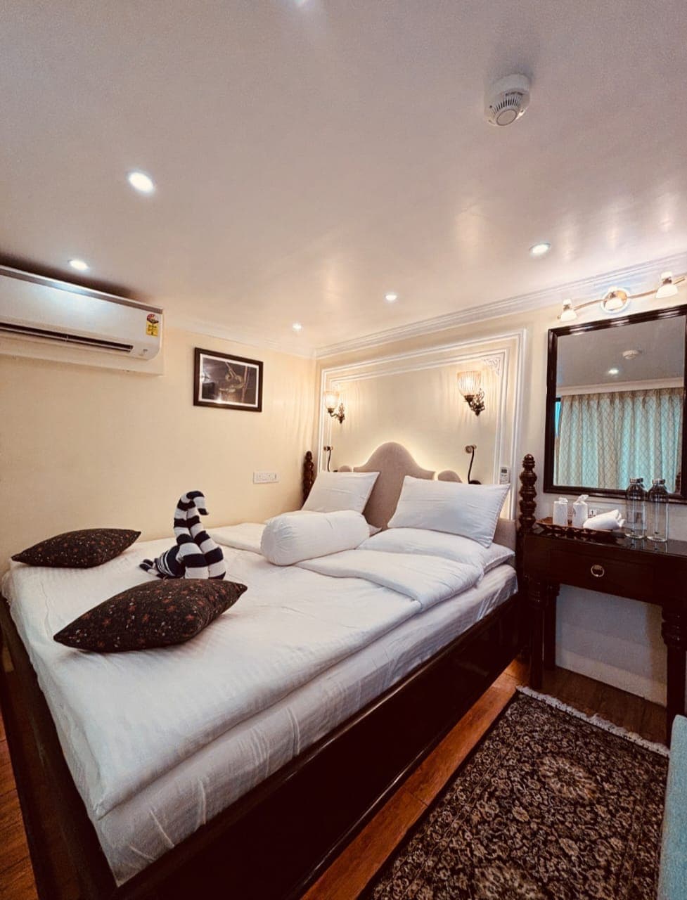 Sundarban Sonar Bangla hotel lush green lawns and natural surroundings